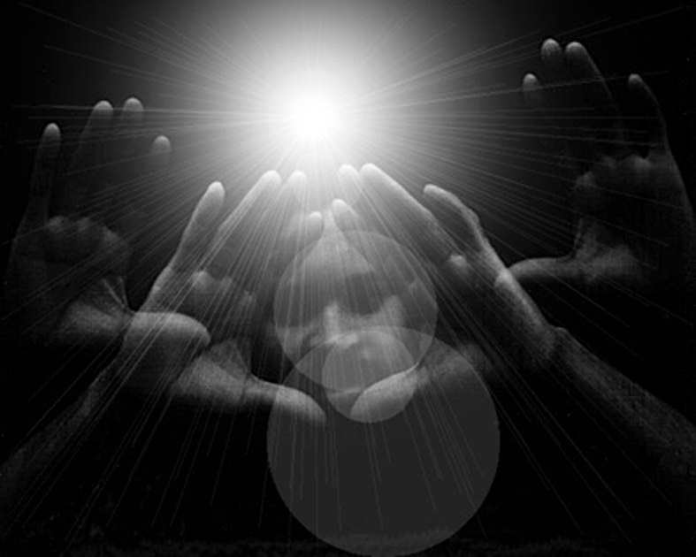 Ken hands light